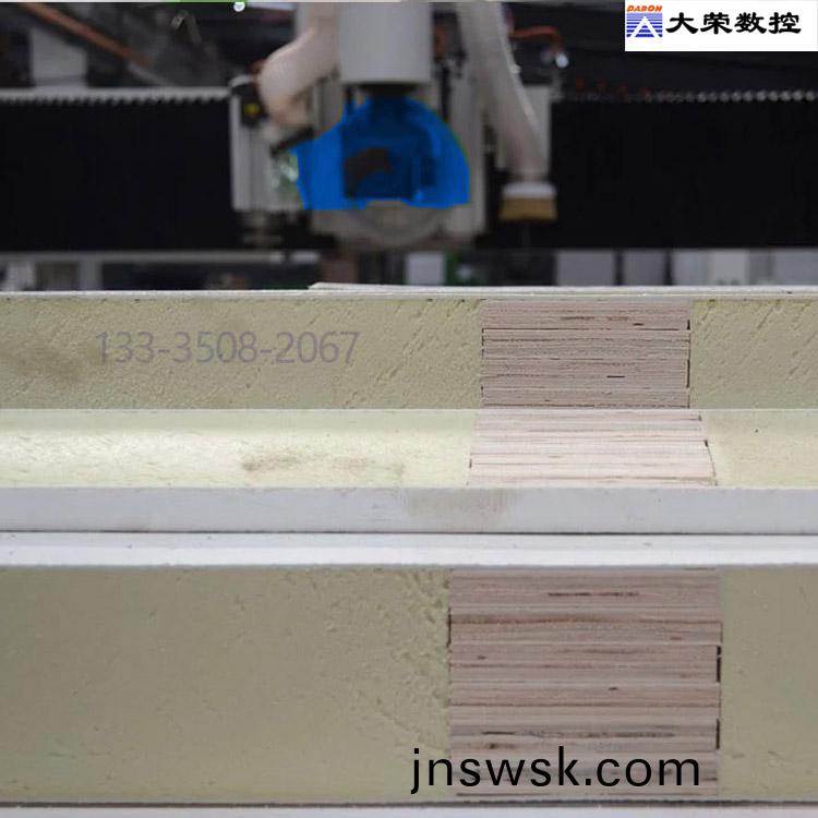 1721356155117165.jpg 冷(leng)藏(cang)車(che)廂(xiang)闆加(jia)工(gong)中(zhong)心(xin)2.jpg