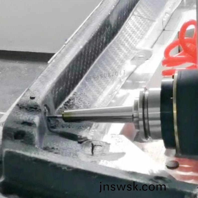 碳纖(xian)維闆怎麼切(qie)割(ge)加工？