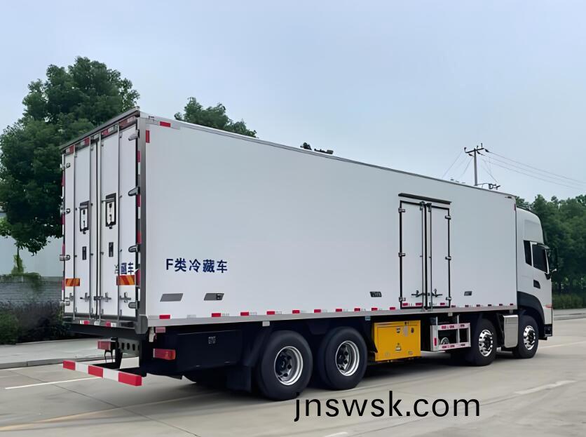 1722843761615608.jpg 冷(leng)藏車(che).jpg