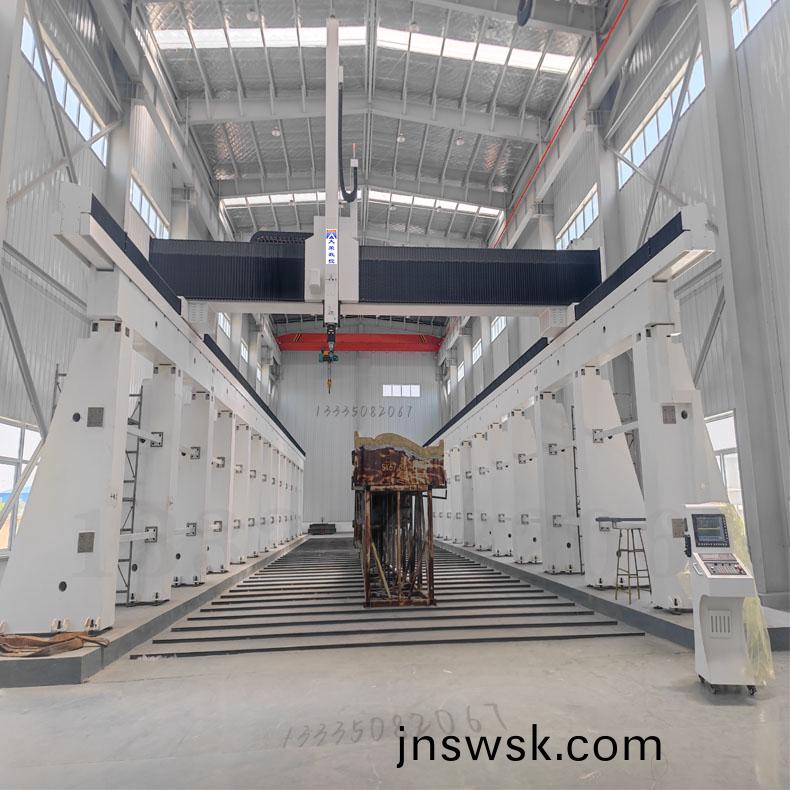 1726036728188384.jpg 五(wu)軸(zhou)加(jia)工(gong)中心(xin)131-790.jpg