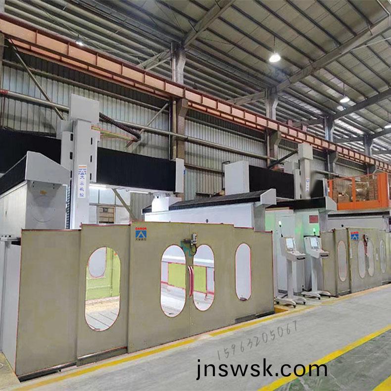 1729751656698652.jpg 五軸(zhou)加工(gong)中心119-790.jpg