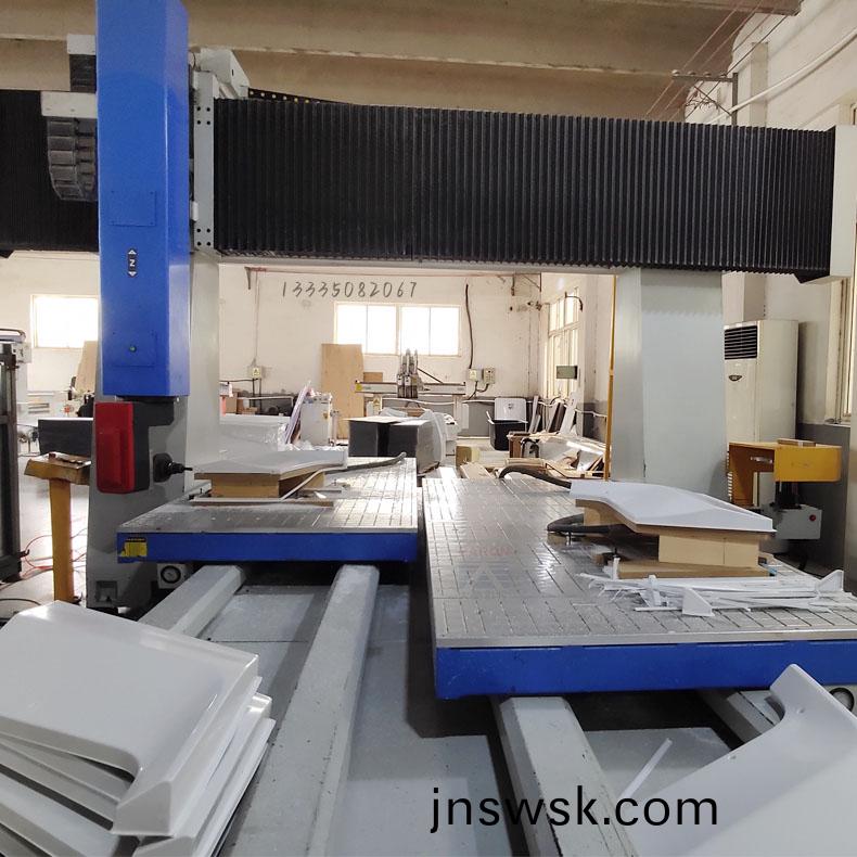 1740983098118954.jpg 五(wu)軸加(jia)工中心(xin)127-790.jpg