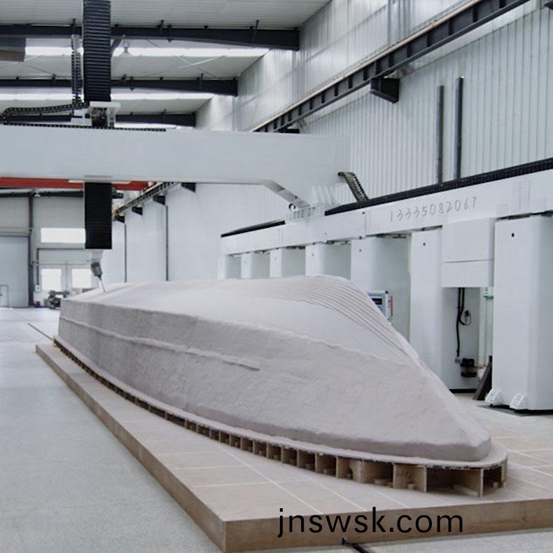 1747879163108311.jpg 五(wu)軸加工(gong)中心136-790.jpg