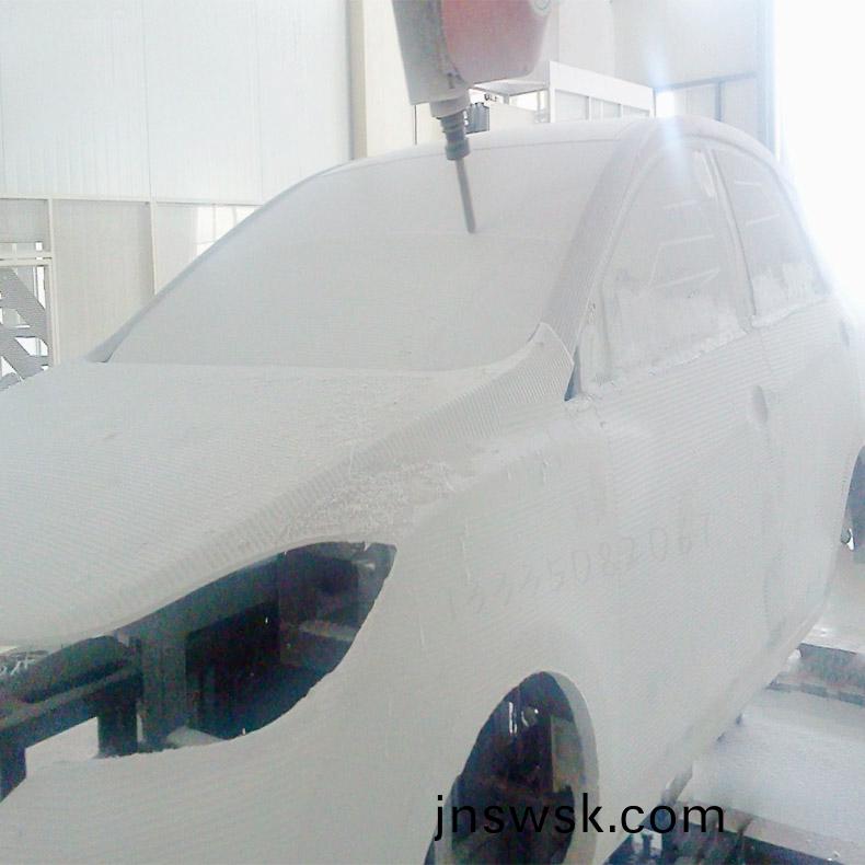 1751942739320795.jpg 五軸加工(gong)中(zhong)心178-790.jpg