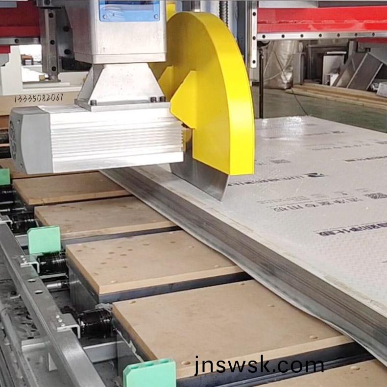 1753423187466165.jpg 巗(yan)棉(mian)切割(ge)加(jia)工(gong)中(zhong)心12.jpg