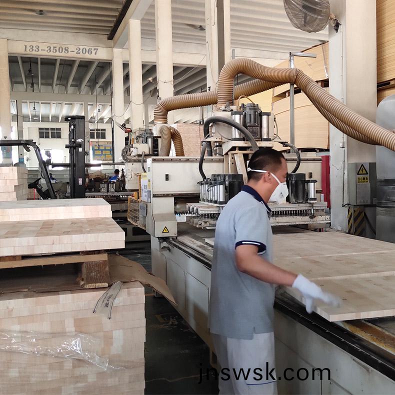 1753754910530616.jpg 五(wu)軸(zhou)加工中心60-790.jpg