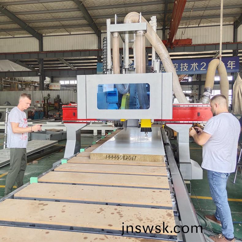 1754273509159785.jpg 巗(yan)棉(mian)切割(ge)加工(gong)中(zhong)心(xin)5.jpg