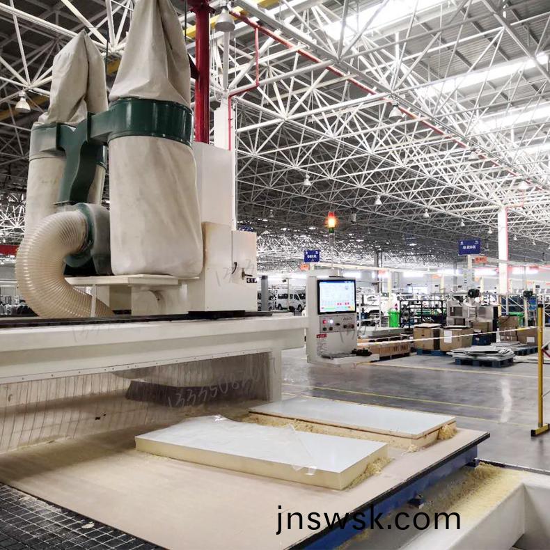 1756264499869941.jpg 冷藏車(che)廂(xiang)闆加(jia)工(gong)中心43.jpg