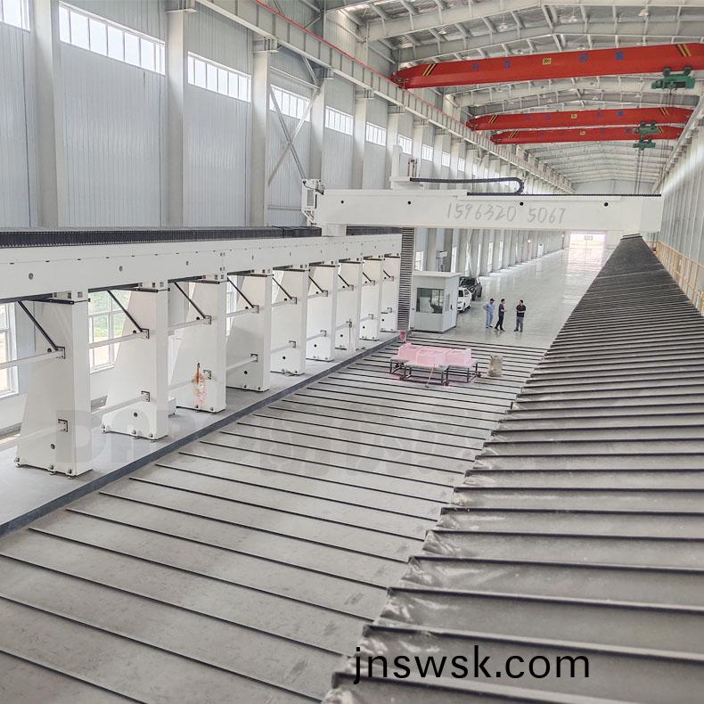 1758781341116487.jpg 五軸加工(gong)中(zhong)心(xin)249-790.jpg