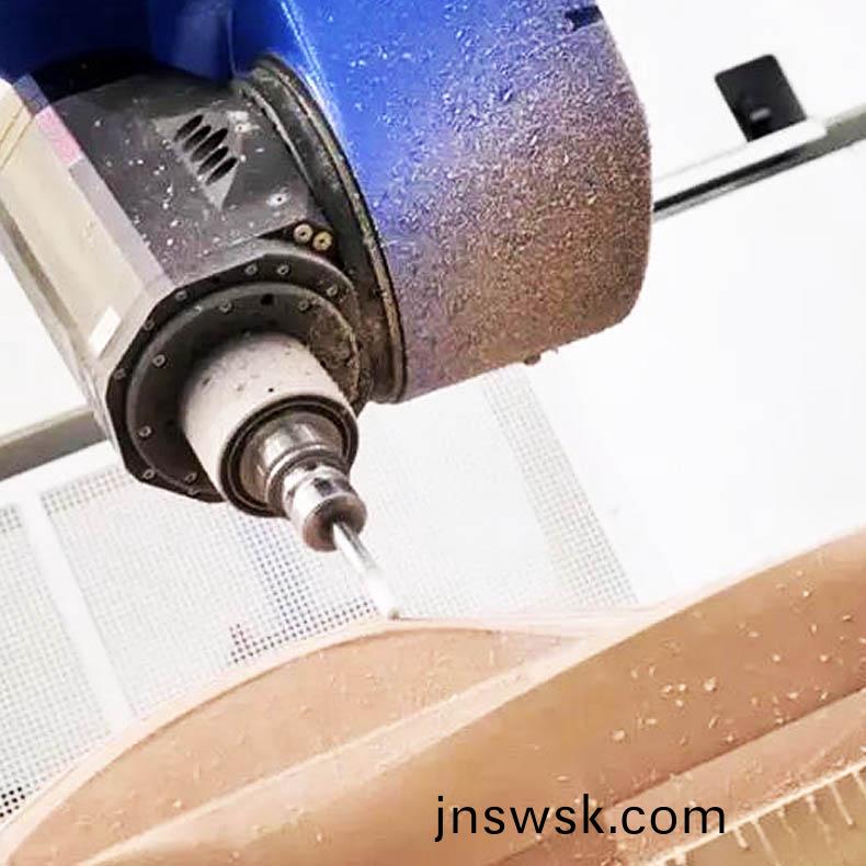 1759979935159866.jpg 五軸加工(gong)中心195-790.jpg