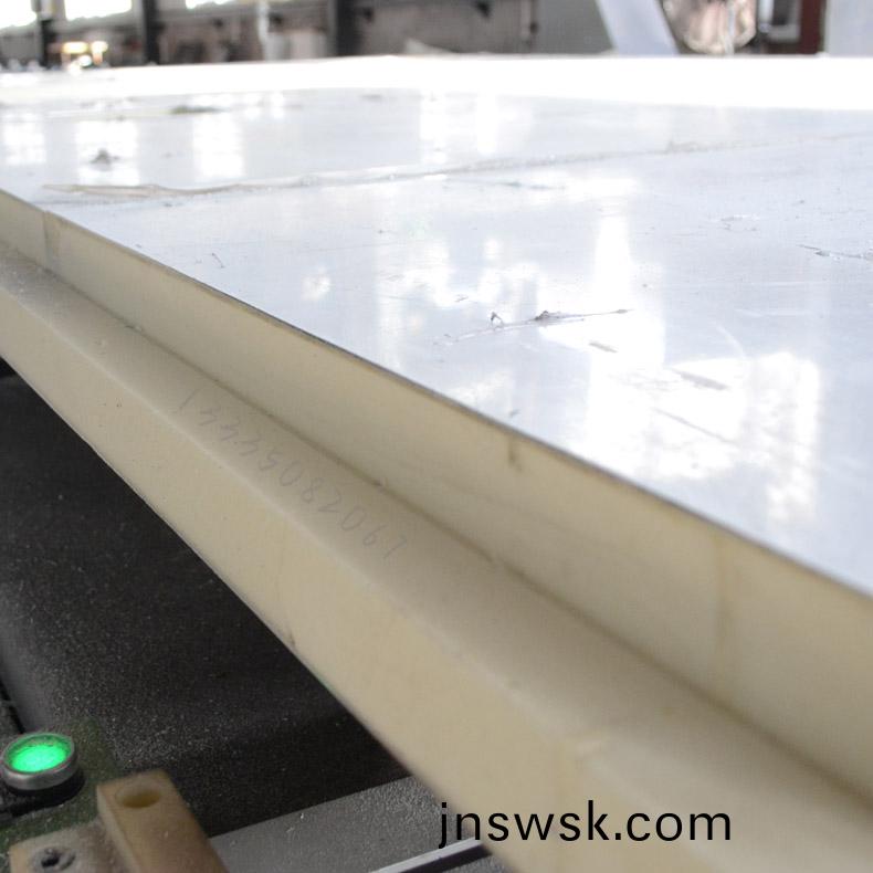 PIR聚(ju)氨(an)酯保溫闆，防火節(jie)能(neng)耐用(yong)，一篇(pian)文(wen)章説(shuo)透(tou)！