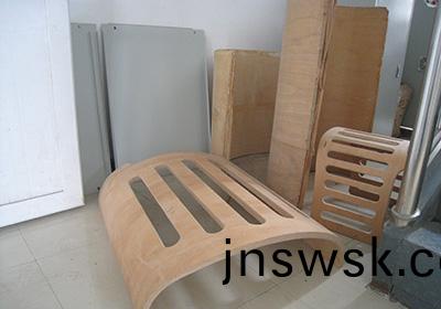 彎(wan)麯(qu)木(mu)傢(jia)具(ju)